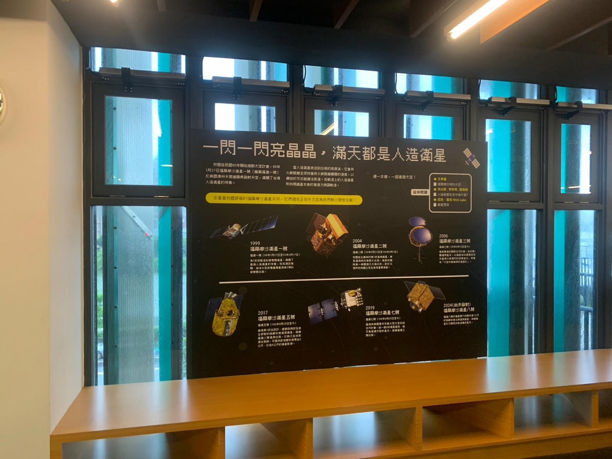 20251114-hy8n7 20251114-hy8n7