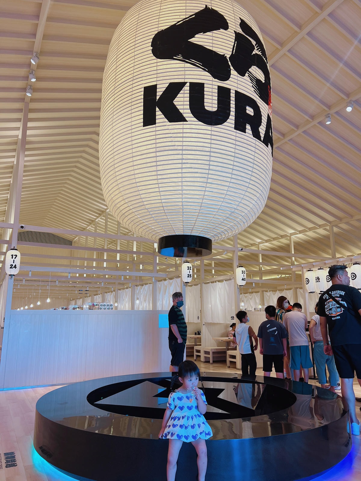 20251114-ygvqi 20251114-ygvqi