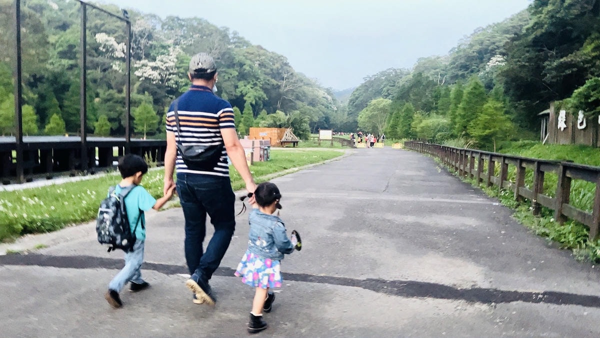 20251114-ewy1o 20251114-ewy1o