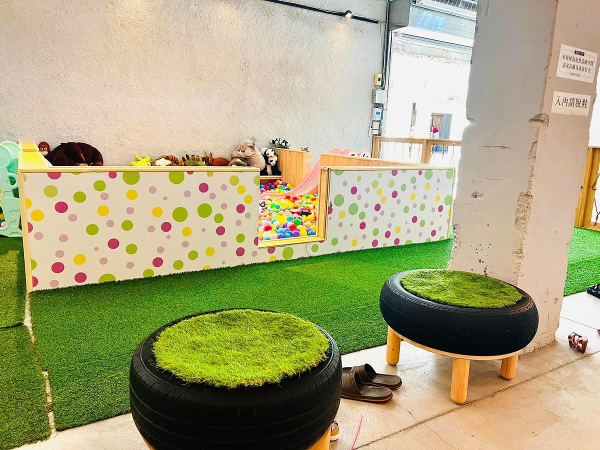 20251114-w5z3g 20251114-w5z3g