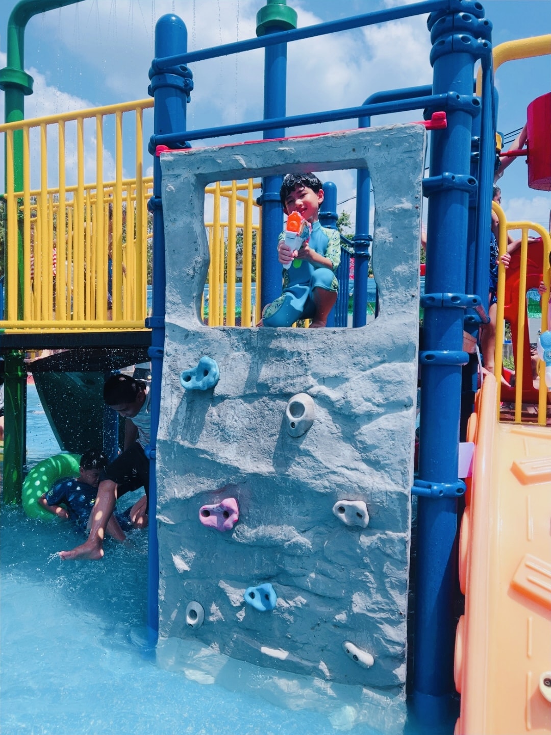 20251114-0bja5 20251114-0bja5