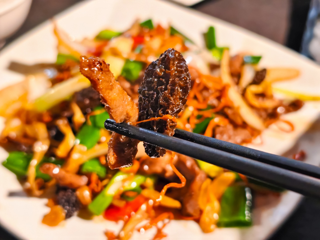 【南投餐廳推薦】菇神鹿谷店，米其林必比登指南推薦！南投遊必訪的頂級饗宴推薦！