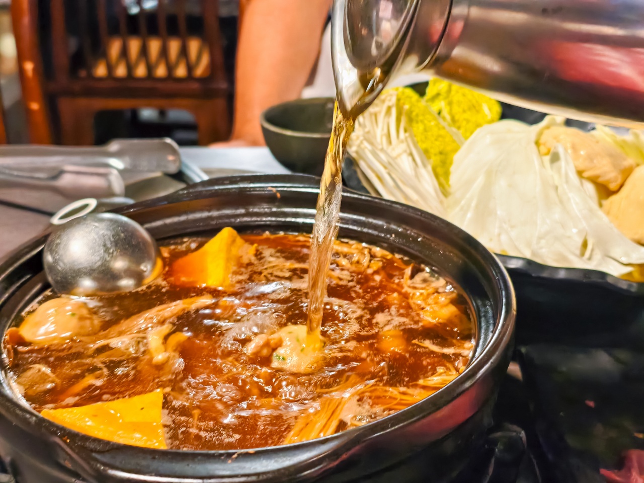 【南投餐廳推薦】菇神鹿谷店，米其林必比登指南推薦！南投遊必訪的頂級饗宴推薦！