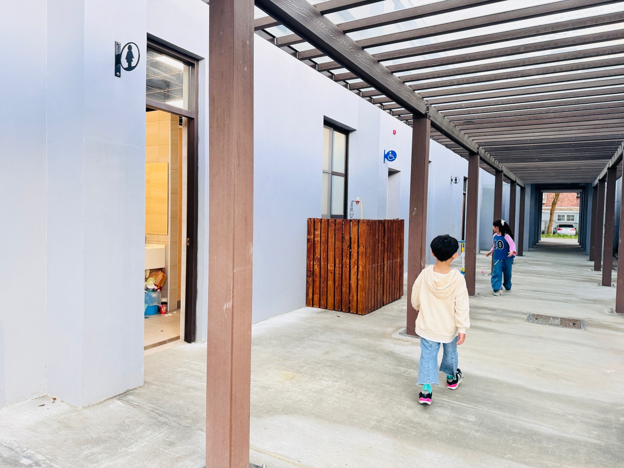 ★桃園親子景點推薦★傘儲酷公園,免費玩巨型運輸機遊戲場當小小傘兵,順遊大溪老街一日親子行程! - 第6張圖