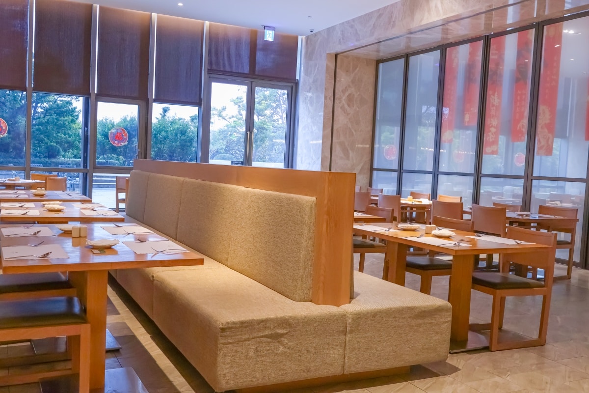 ★金門親子飯店推薦★金門最美湖景飯店『金湖飯店』,坐擁太湖美景、超萌水獺親子主題房、戰地特色遊戲室、露天泳池、SPA、高爾夫推桿!緊鄰昇恆昌免稅店,全家放鬆放電、逛街購物,一站滿足的五星級規格國際觀光飯店! - 第75張圖 ★金門親子飯店推薦★金門最美湖景飯店『金湖飯店』,坐擁太湖美景、超萌水獺親子主題房、戰地特色遊戲室、露天泳池、SPA、高爾夫推桿!緊鄰昇恆昌免稅店,全家放鬆放電、逛街購物,一站滿足的五星級規格國際觀光飯店!