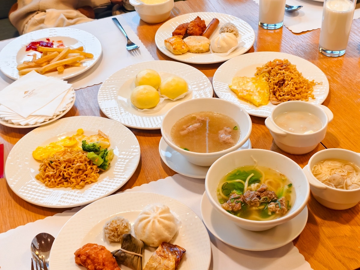 ★金門親子飯店推薦★金門最美湖景飯店『金湖飯店』,坐擁太湖美景、超萌水獺親子主題房、戰地特色遊戲室、露天泳池、SPA、高爾夫推桿!緊鄰昇恆昌免稅店,全家放鬆放電、逛街購物,一站滿足的五星級規格國際觀光飯店! - 第92張圖 ★金門親子飯店推薦★金門最美湖景飯店『金湖飯店』,坐擁太湖美景、超萌水獺親子主題房、戰地特色遊戲室、露天泳池、SPA、高爾夫推桿!緊鄰昇恆昌免稅店,全家放鬆放電、逛街購物,一站滿足的五星級規格國際觀光飯店!