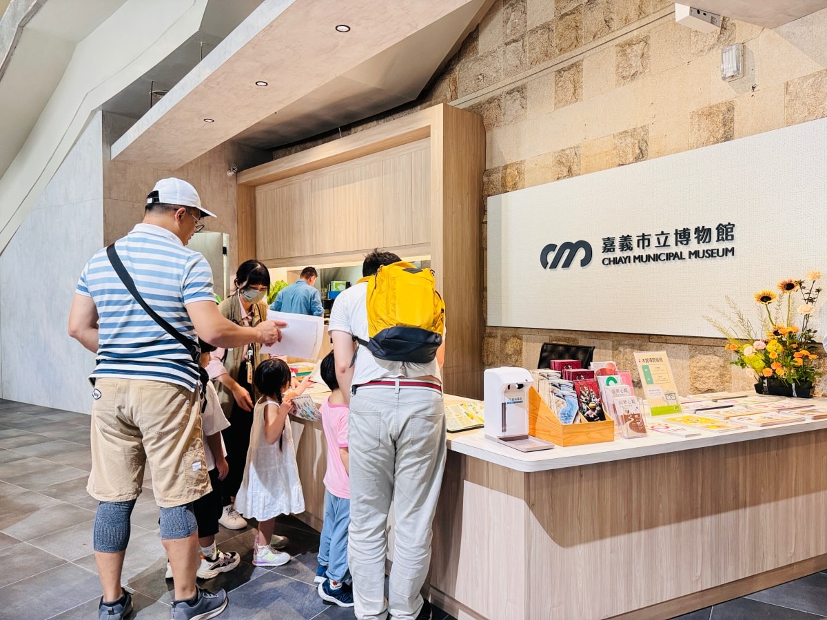 ★嘉義親子景點★嘉義市立博物館,六歲下免費入館,銅板價暢玩三層樓!開火車、兒童廳超好玩,室內避暑、雨天備案,親子玩樂一日遊推薦! - 第11張圖 ★嘉義親子景點★嘉義市立博物館,六歲下免費入館,銅板價暢玩三層樓!開火車、兒童廳超好玩,室內避暑、雨天備案,親子玩樂一日遊推薦!