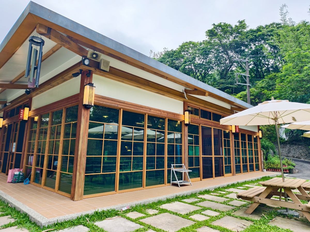 ★台北親子景點推薦★「福田園休閒農場」隱身陽明山的森林野溪秘境!清澈冰涼野溪超放電,絕美楓紅景色、夢幻玻璃屋、手作藍染DIY,融入大森林的輕鬆育兒一日遊(含2026最新預約新制、套票攻略) - 第14張圖 ★台北親子景點推薦★「福田園休閒農場」隱身陽明山的森林野溪秘境!清澈冰涼野溪超放電,絕美楓紅景色、夢幻玻璃屋、手作藍染DIY,融入大森林的輕鬆育兒一日遊(含2026最新預約新制、套票攻略)