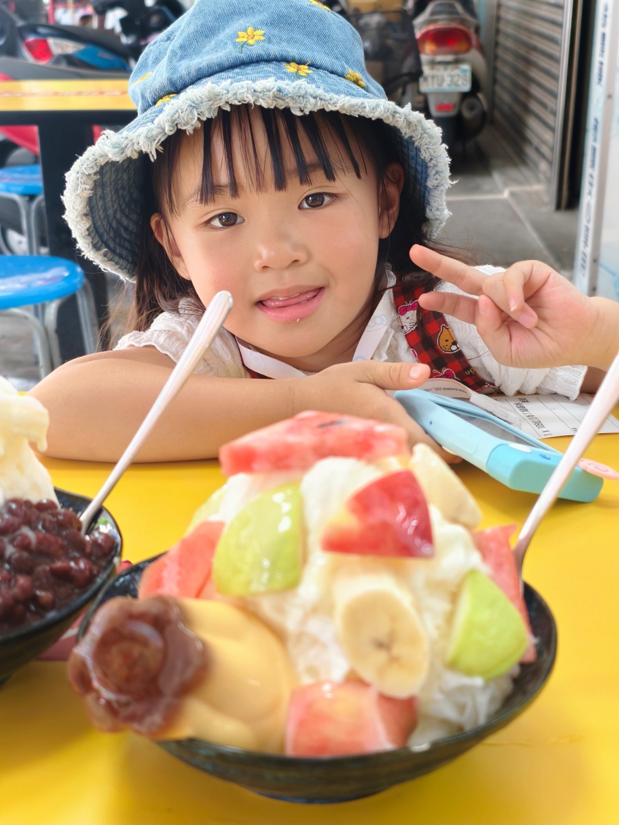 ★台中最新親子景點★東勢獨角仙生態公園，全台首創獨角仙撫育基地，4.8米羽化之塔超刺激、35種遊戲體驗、夏日戲水區，放電兼科普教育、順遊客家文化園區，免門票親子新亮點！！