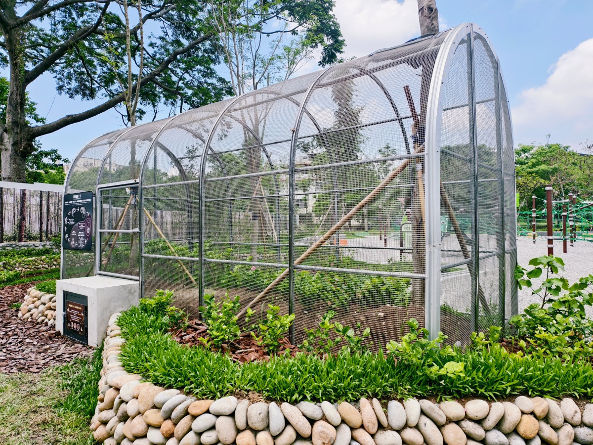★台中最新親子景點★東勢獨角仙生態公園，全台首創獨角仙撫育基地，4.8米羽化之塔超刺激、35種遊戲體驗、夏日戲水區，放電兼科普教育、順遊客家文化園區，免門票親子新亮點！！