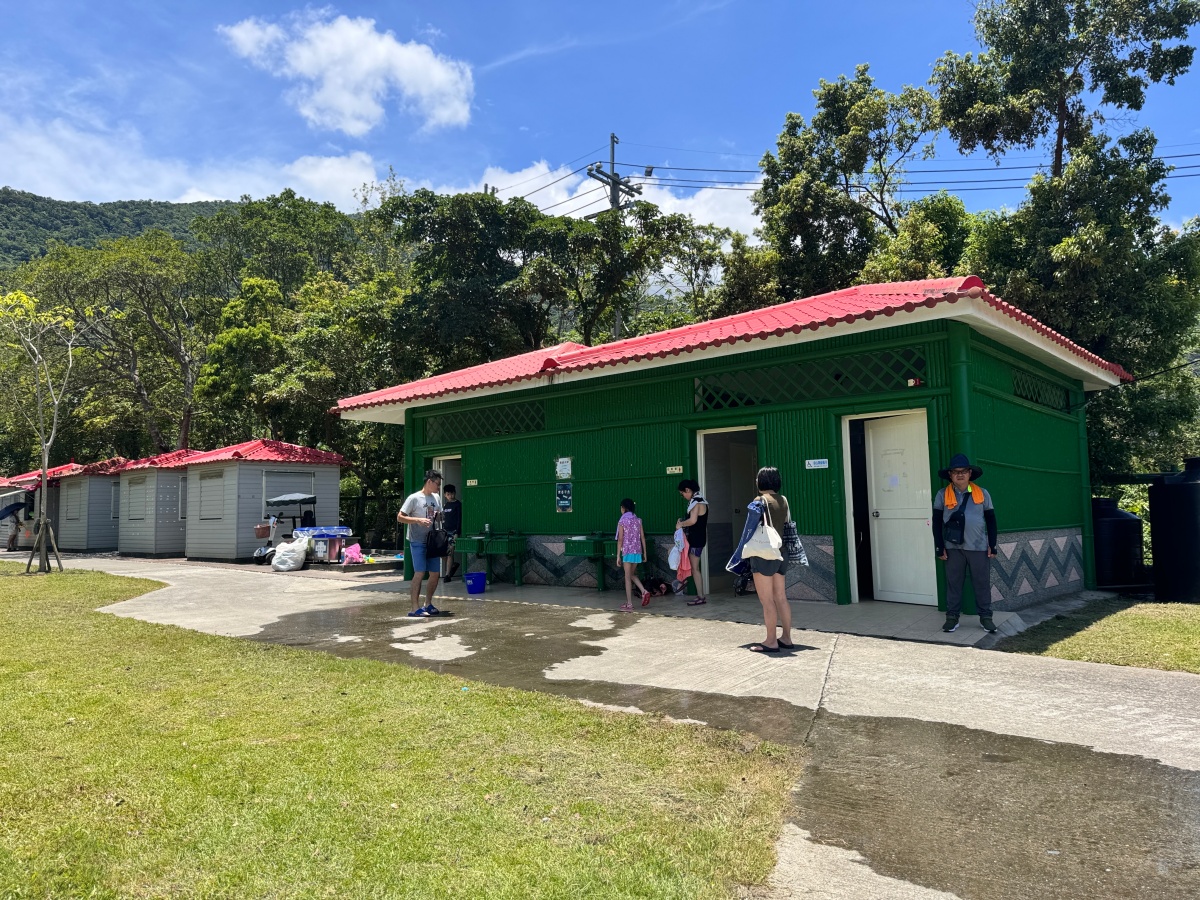 ★宜蘭親子景點★『東岳湧泉公園』免門票免費停車!天然冰冷湧泉,水淺好玩、夏日避暑的水樂園,親子一日遊推薦! - 第4張圖 ★宜蘭親子景點★『東岳湧泉公園』免門票免費停車!天然冰冷湧泉,水淺好玩、夏日避暑的水樂園,親子一日遊推薦!