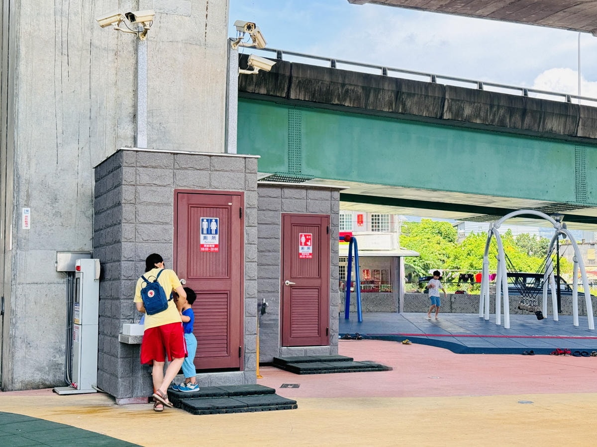 ★宜蘭親子景點推薦★礁溪二龍之心親子公園全新登場,超吸睛的龍 ★宜蘭親子景點推薦★礁溪二龍之心親子公園全新登場,超吸睛的龍