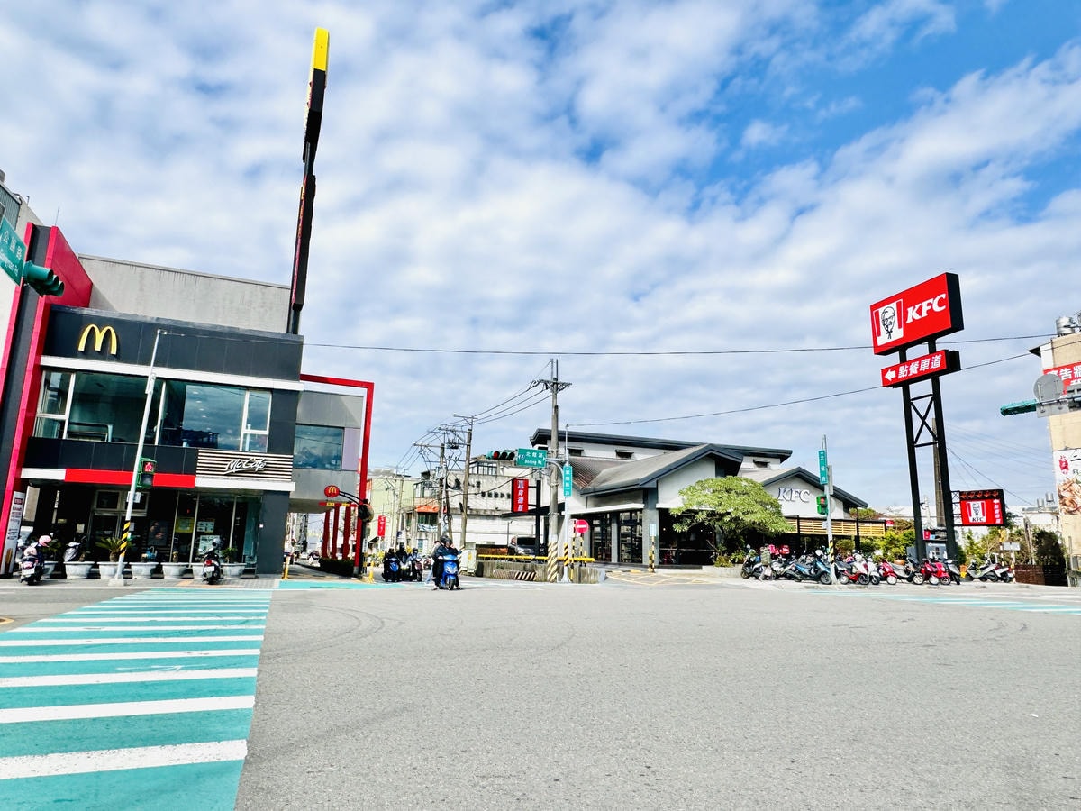 ★桃園親子景點推薦★桃園最新特色公園『龍潭運動公園』全面翻新 ★桃園親子景點推薦★桃園最新特色公園『龍潭運動公園』全面翻新