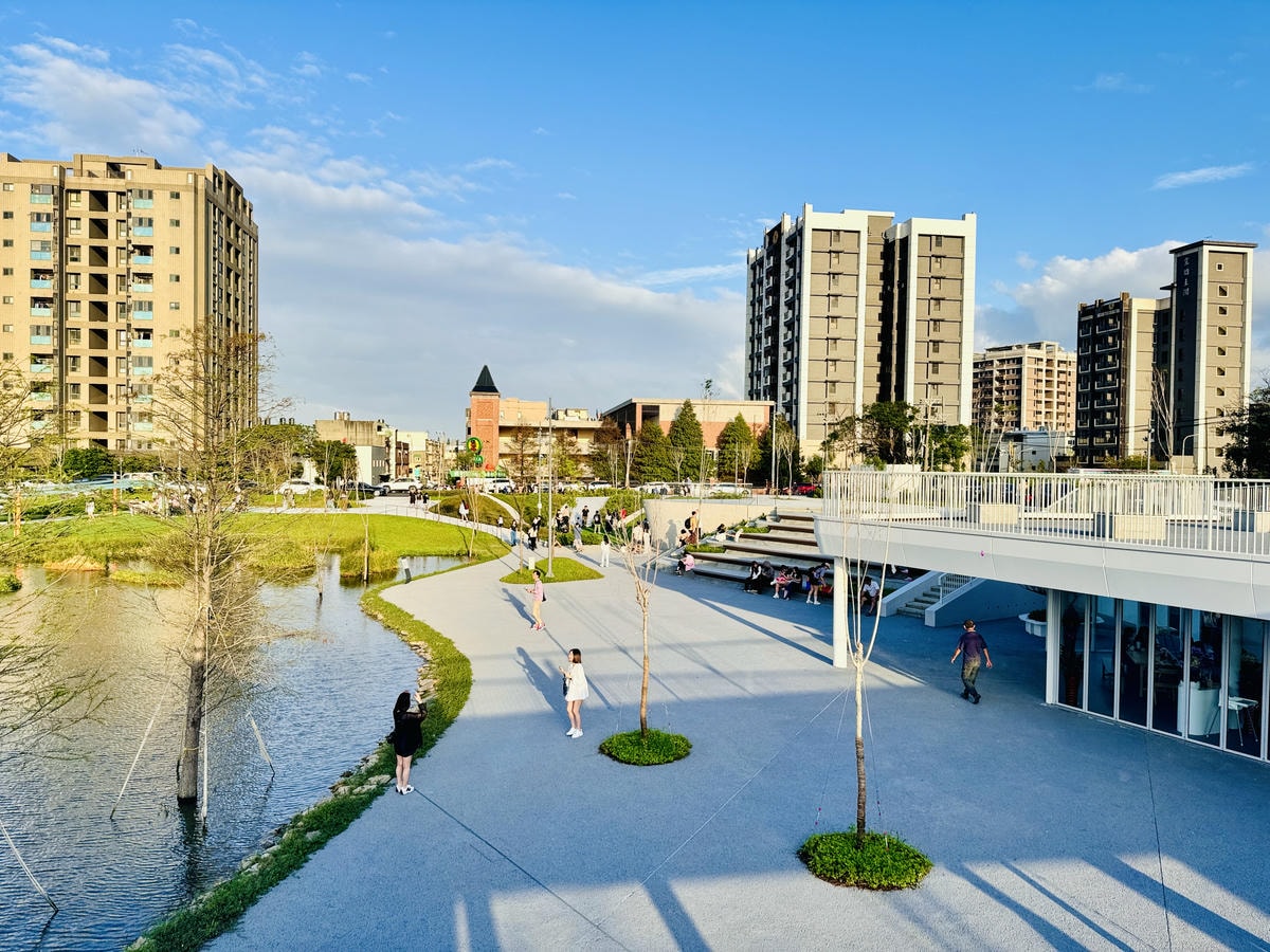 ★桃園●羊世界牧場＆勇伯台灣羊餐廳＊國小以下免費入園，花百元