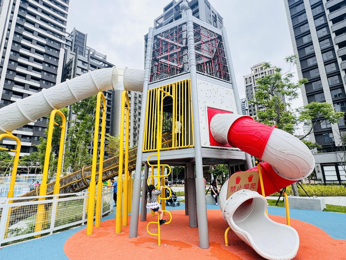 ★新北親子景點推薦★全台唯一最新影視主題『吉祥公園』特色遊戲 ★新北親子景點推薦★全台唯一最新影視主題『吉祥公園』特色遊戲