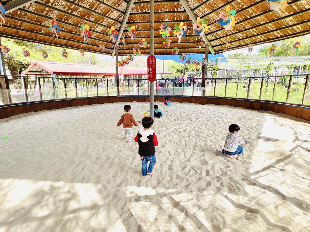 ★嘉義●中埔*獨角仙休閒農場*滑草、釣鰲蝦、餵羊駝、生態導覽 ★嘉義●中埔*獨角仙休閒農場*滑草、釣鰲蝦、餵羊駝、生態導覽