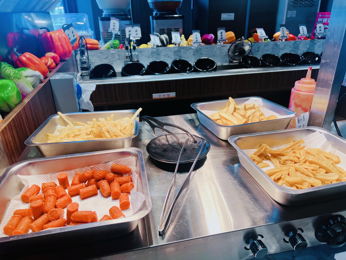 ★高雄●左營*圓砌鴛鴦升降鍋物,平日午餐只要$268起,自助 ★高雄●左營*圓砌鴛鴦升降鍋物,平日午餐只要$268起,自助