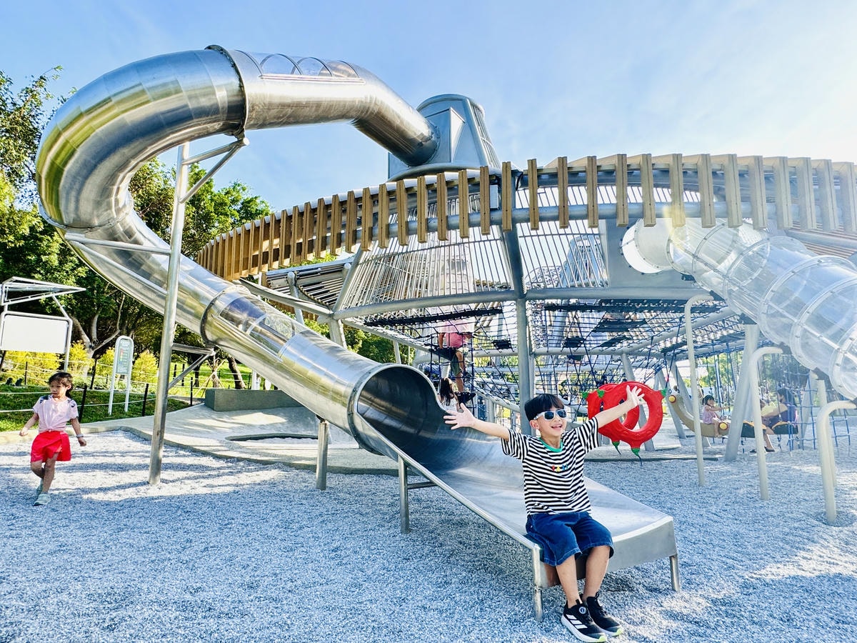 ★台中親子景點推薦★最新特色遊戲場『中央公園--飛行美樂地』 ★台中親子景點推薦★最新特色遊戲場『中央公園--飛行美樂地』