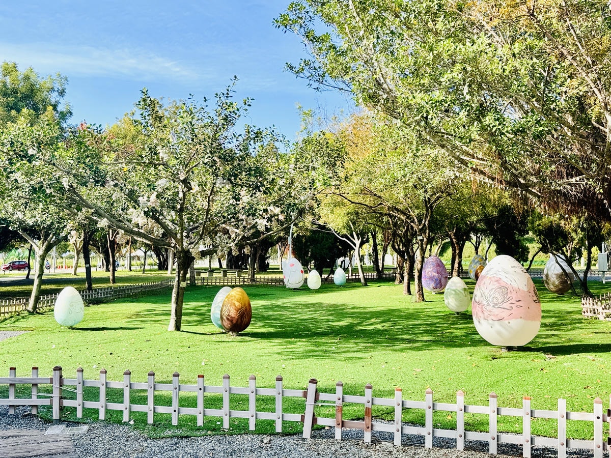 ★台中親子景點推薦★最新特色遊戲場『中央公園--飛行美樂地』 ★台中親子景點推薦★最新特色遊戲場『中央公園--飛行美樂地』