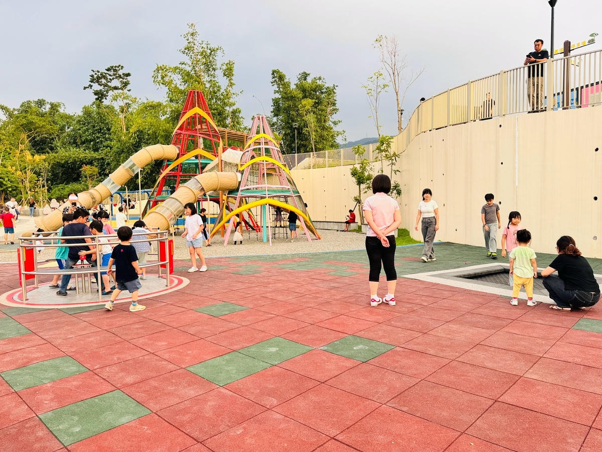 ★南投親子景點推薦★南投竹山最新特色遊戲場『竹夢親子公園』, ★南投親子景點推薦★南投竹山最新特色遊戲場『竹夢親子公園』,