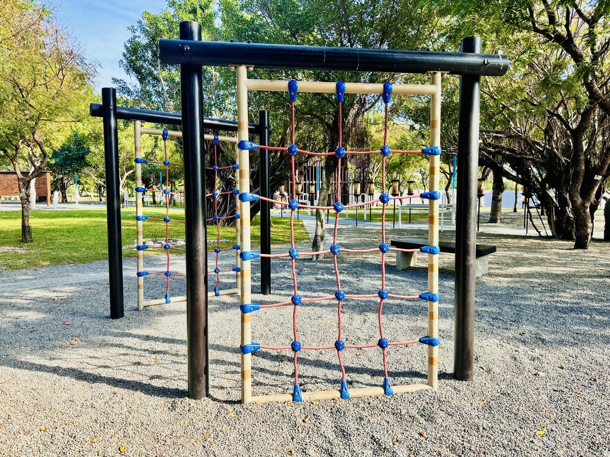 ★台中親子景點推薦★最新特色遊戲場『中央公園--飛行美樂地』 ★台中親子景點推薦★最新特色遊戲場『中央公園--飛行美樂地』