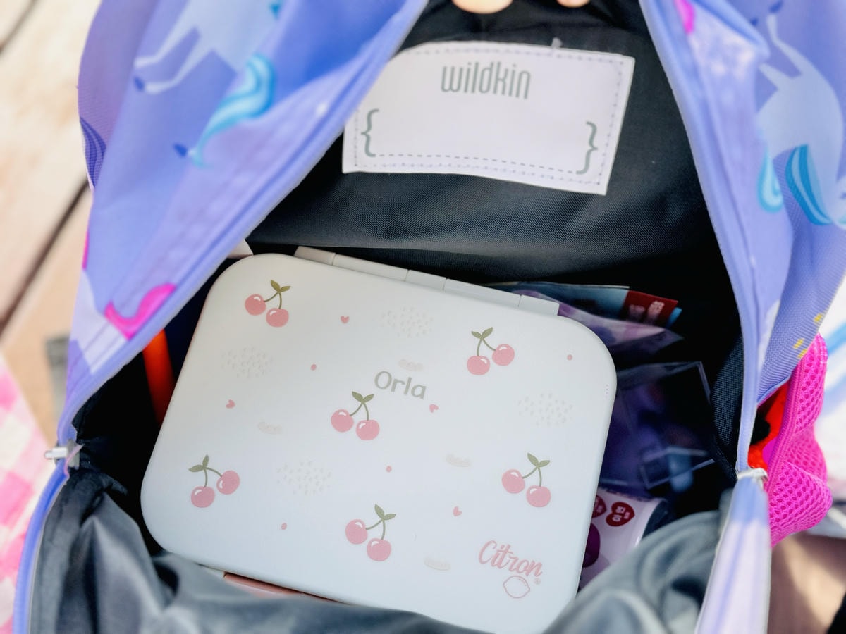 ★育兒好物開箱★ Wildkin 入學三寶推薦:夢幻睡袋、兒 ★育兒好物開箱★ Wildkin 入學三寶推薦:夢幻睡袋、兒