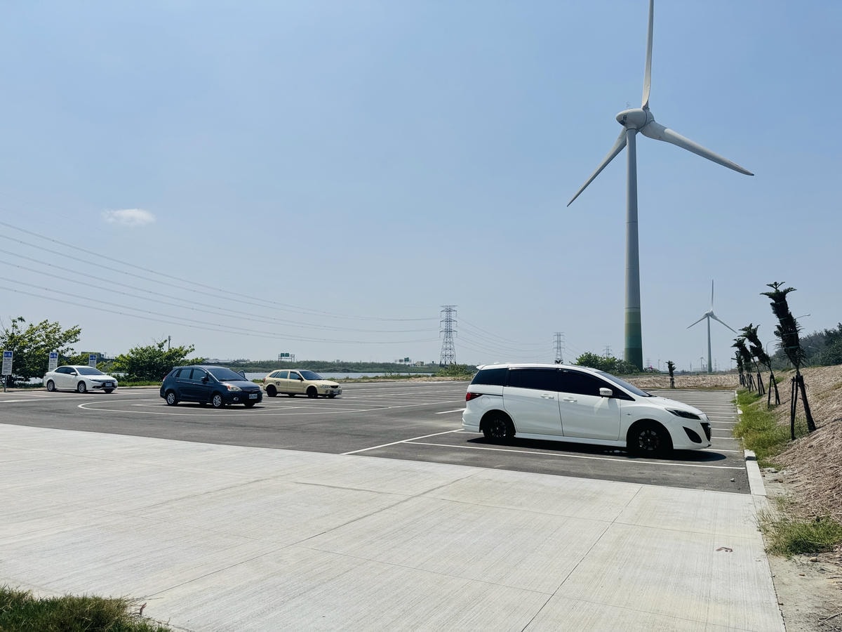 ★彰化親子景點推薦★『嬉濱海豚公園』彰化首座濱海特色遊戲場, ★彰化親子景點推薦★『嬉濱海豚公園』彰化首座濱海特色遊戲場,