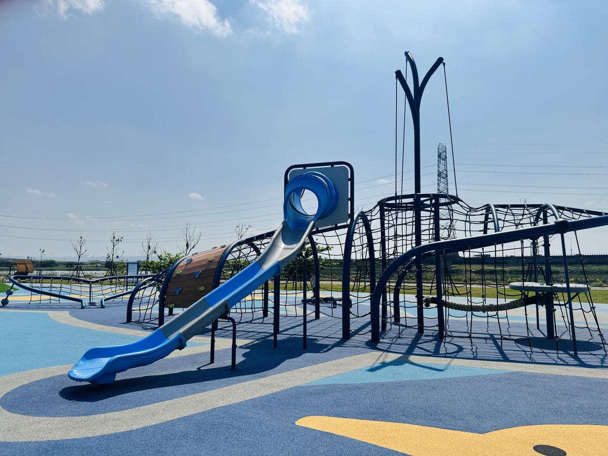 ★彰化親子景點推薦★『嬉濱海豚公園』彰化首座濱海特色遊戲場, ★彰化親子景點推薦★『嬉濱海豚公園』彰化首座濱海特色遊戲場,