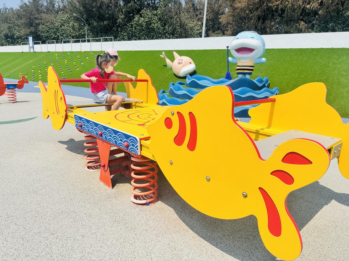★彰化親子景點推薦★『嬉濱海豚公園』彰化首座濱海特色遊戲場, ★彰化親子景點推薦★『嬉濱海豚公園』彰化首座濱海特色遊戲場,