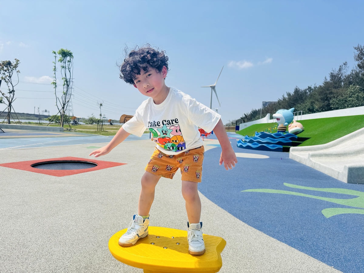★彰化親子景點推薦★『嬉濱海豚公園』彰化首座濱海特色遊戲場, ★彰化親子景點推薦★『嬉濱海豚公園』彰化首座濱海特色遊戲場,