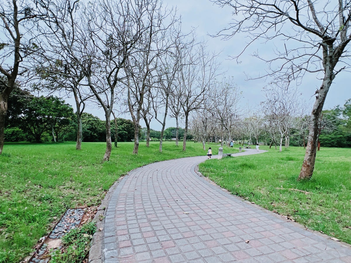 ★台中親子景點推薦★免費親子農場『益健乳羊牧場』可以餵食羊咩 ★台中親子景點推薦★免費親子農場『益健乳羊牧場』可以餵食羊咩