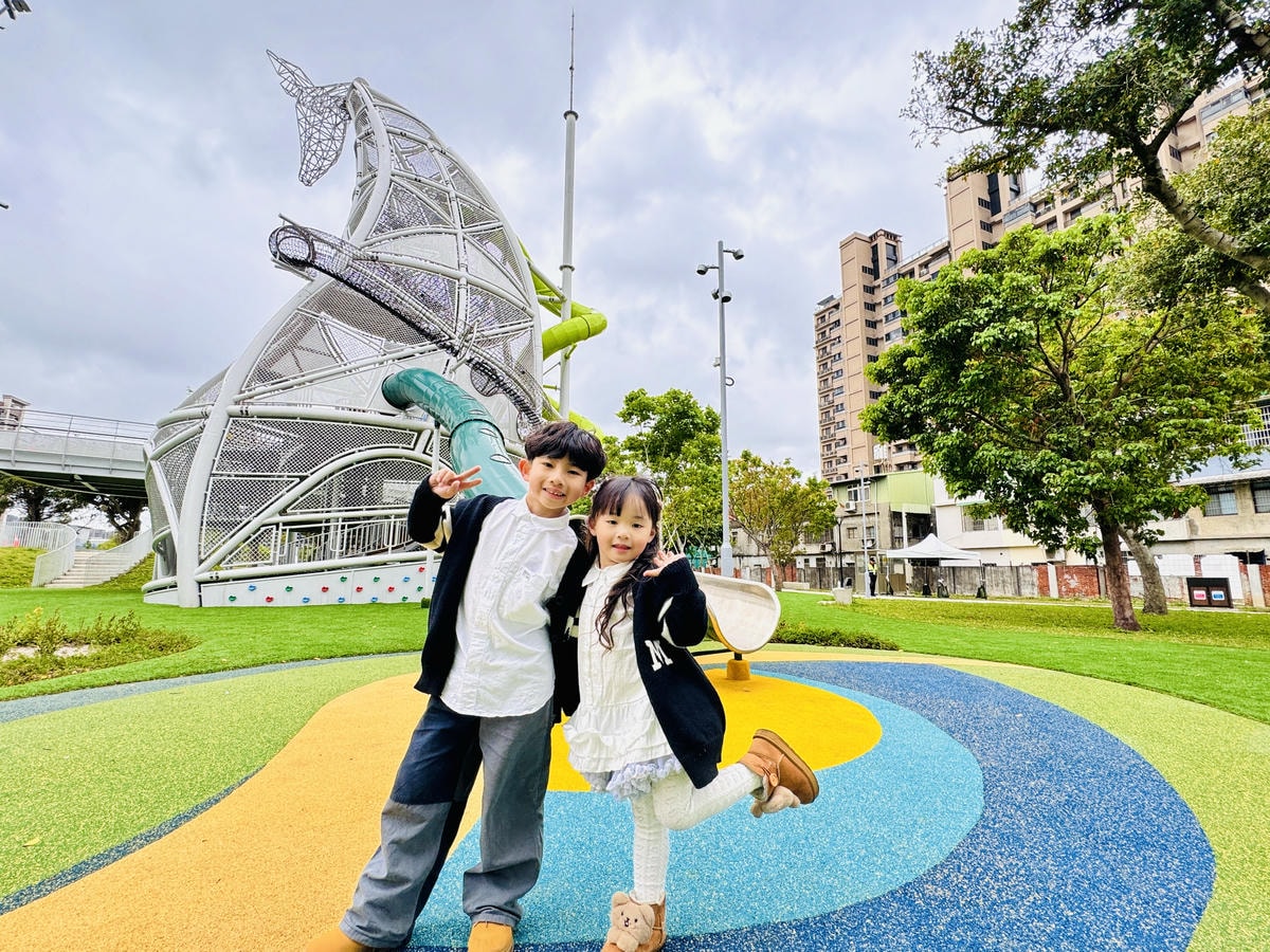 ★桃園親子景點推薦★最新旗艦遊戲場『八德楓樹腳公園』,有16 ★桃園親子景點推薦★最新旗艦遊戲場『八德楓樹腳公園』,有16