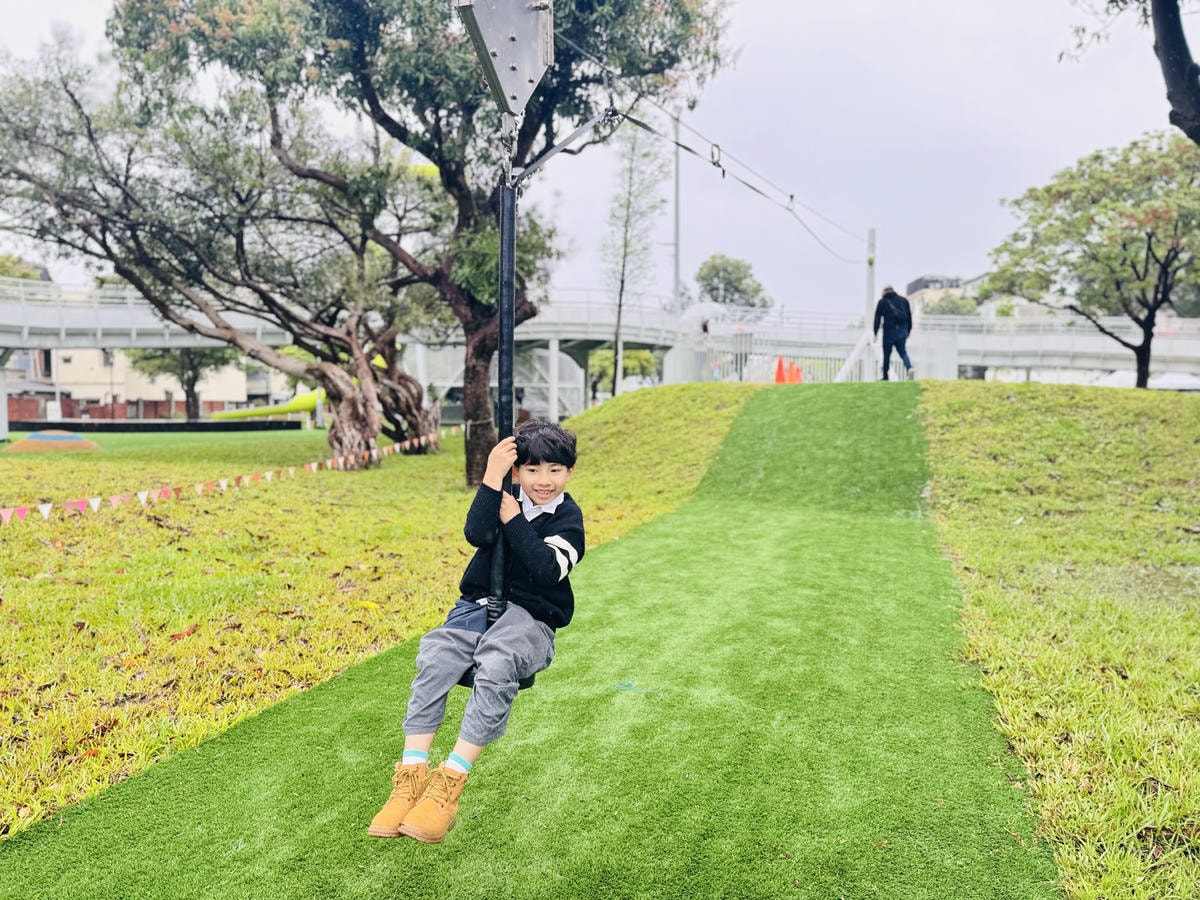 ★桃園親子景點推薦★最新旗艦遊戲場『八德楓樹腳公園』,有16 ★桃園親子景點推薦★最新旗艦遊戲場『八德楓樹腳公園』,有16