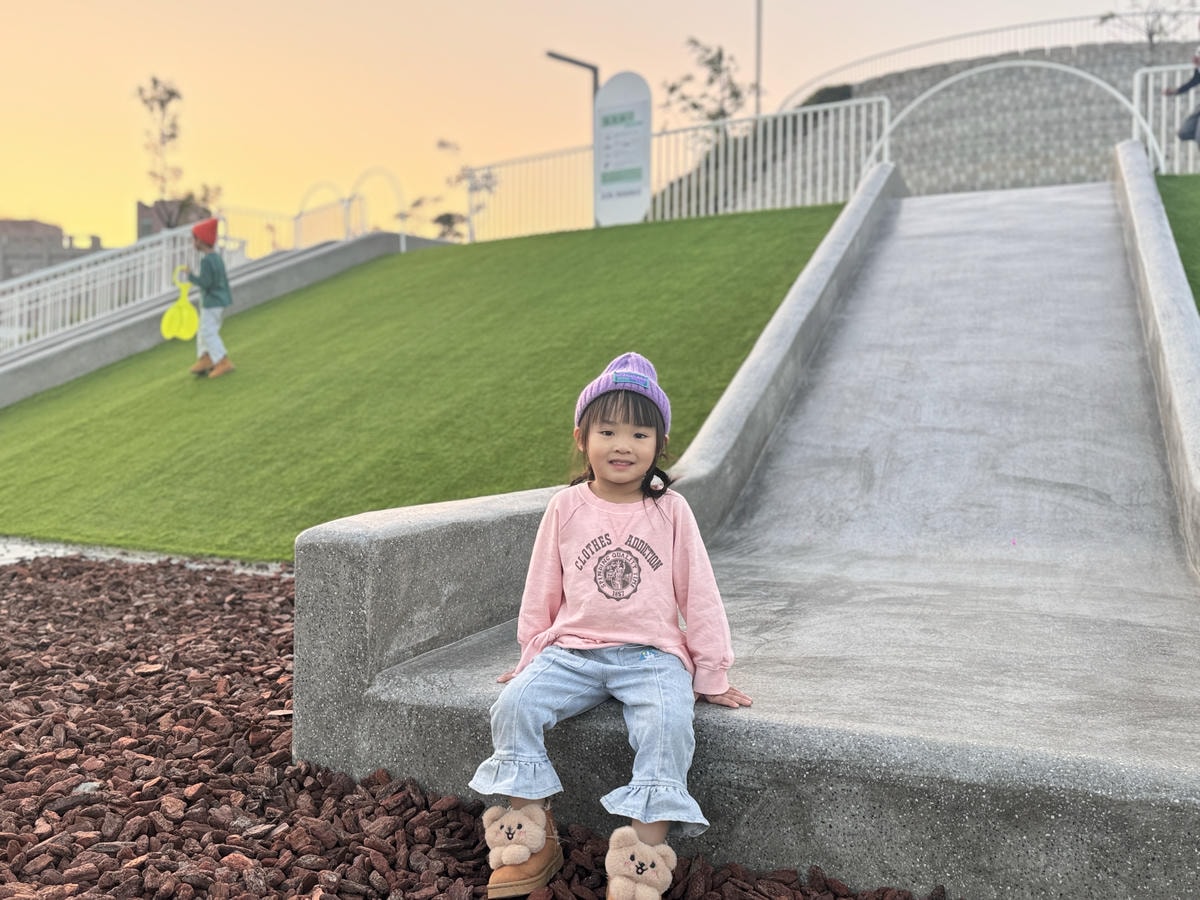 ★嘉義親子景點推薦★嘉義最新遊戲場,『永慶紀念公園』斥資上億 ★嘉義親子景點推薦★嘉義最新遊戲場,『永慶紀念公園』斥資上億