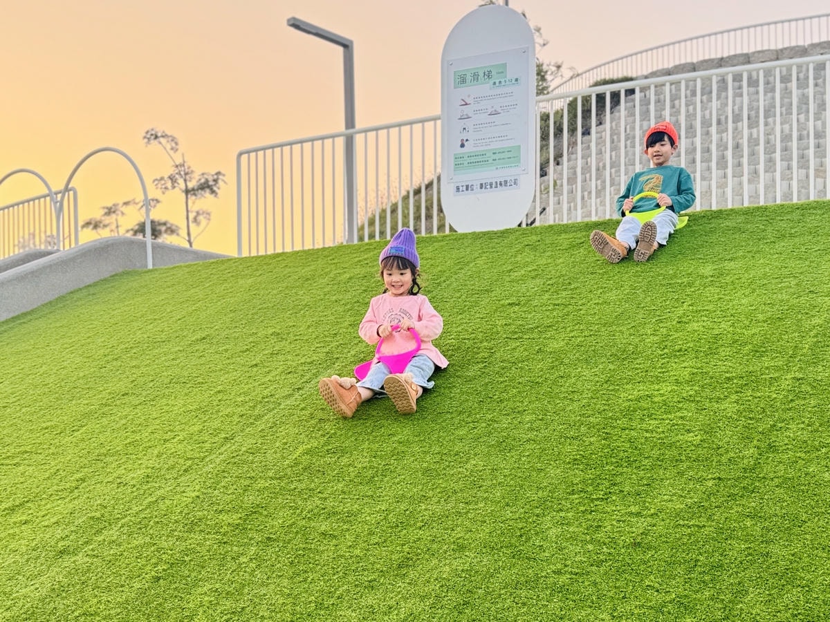 ★嘉義親子景點推薦★嘉義最新遊戲場,『永慶紀念公園』斥資上億 ★嘉義親子景點推薦★嘉義最新遊戲場,『永慶紀念公園』斥資上億