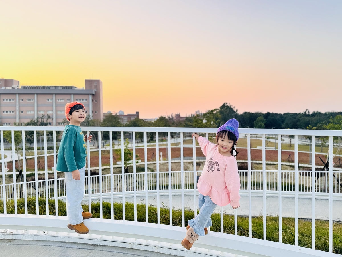 ★嘉義親子景點推薦★嘉義最新遊戲場,『永慶紀念公園』斥資上億 ★嘉義親子景點推薦★嘉義最新遊戲場,『永慶紀念公園』斥資上億