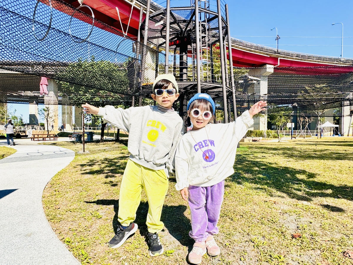 ★桃園親子景點推薦★桃園最新特色遊戲場『平鎮運動公園』,全新 ★桃園親子景點推薦★桃園最新特色遊戲場『平鎮運動公園』,全新