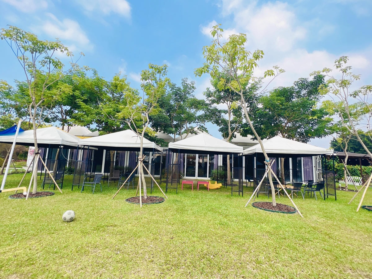 ★彰化●哈比雪兒親子餐廳*有大草皮遊戲區、小火車、餵魚區,不 ★彰化●哈比雪兒親子餐廳*有大草皮遊戲區、小火車、餵魚區,不