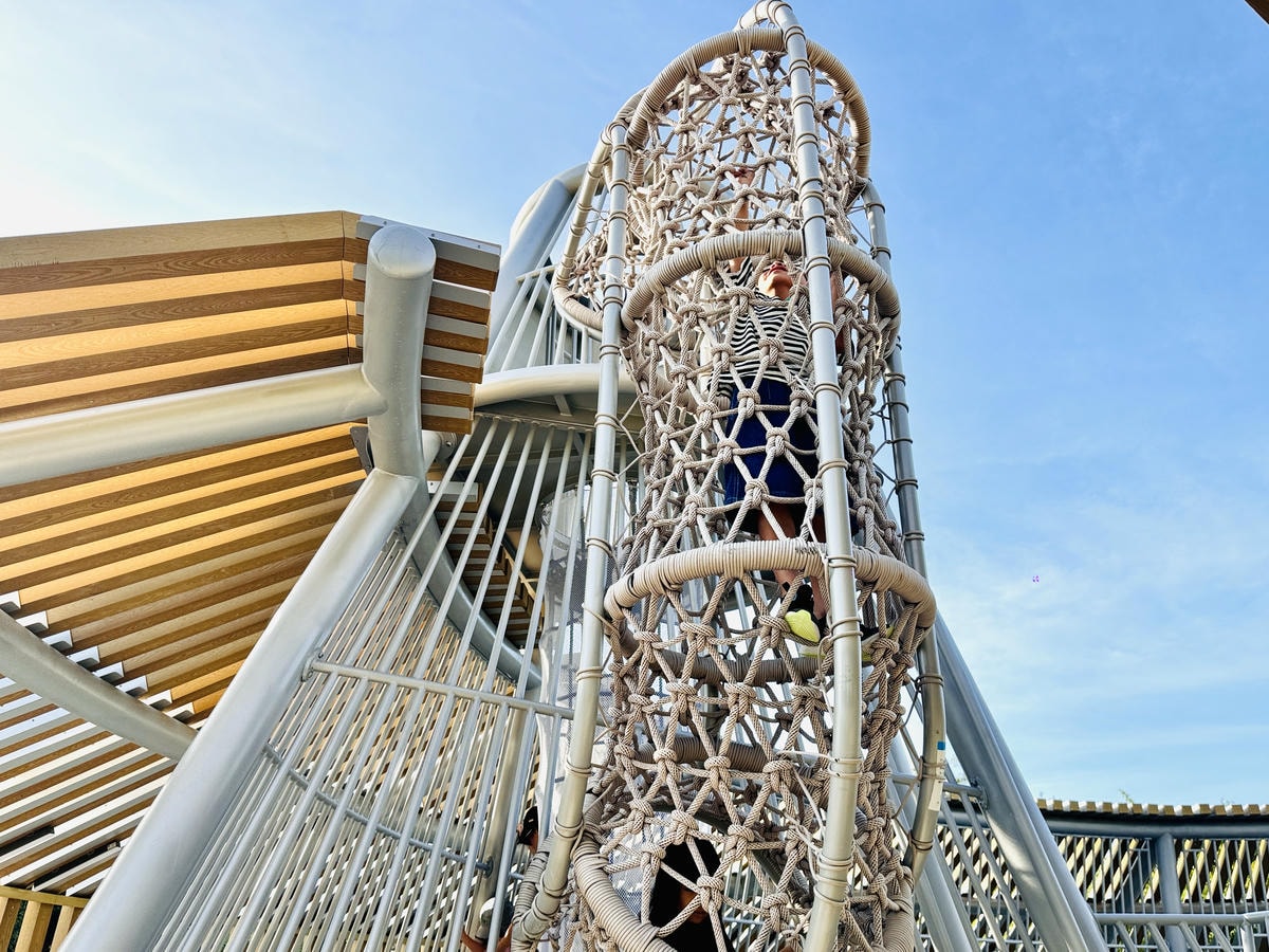 ★台中親子景點推薦★最新特色遊戲場『中央公園--飛行美樂地』 ★台中親子景點推薦★最新特色遊戲場『中央公園--飛行美樂地』