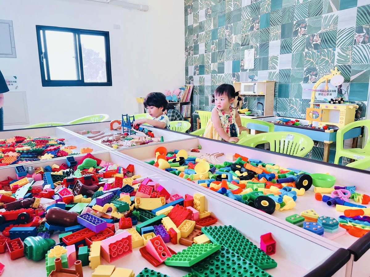 ★彰化●長頸鹿休閒農場*週末限定親子點,親子手搖船、電動車、 ★彰化●長頸鹿休閒農場*週末限定親子點,親子手搖船、電動車、