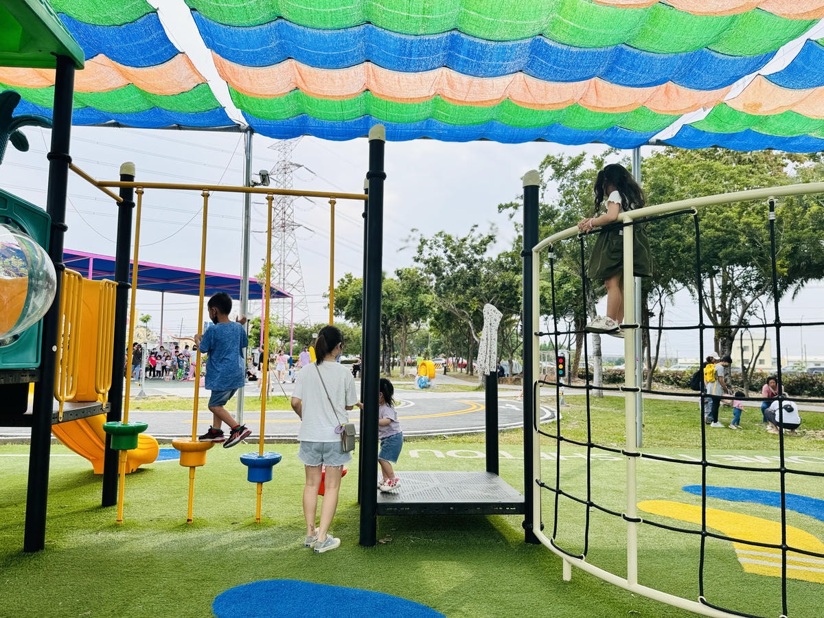 ★彰化親子景點推薦★全新2.0『 社頭公園 』新登場,全台唯 ★彰化親子景點推薦★全新2.0『 社頭公園 』新登場,全台唯