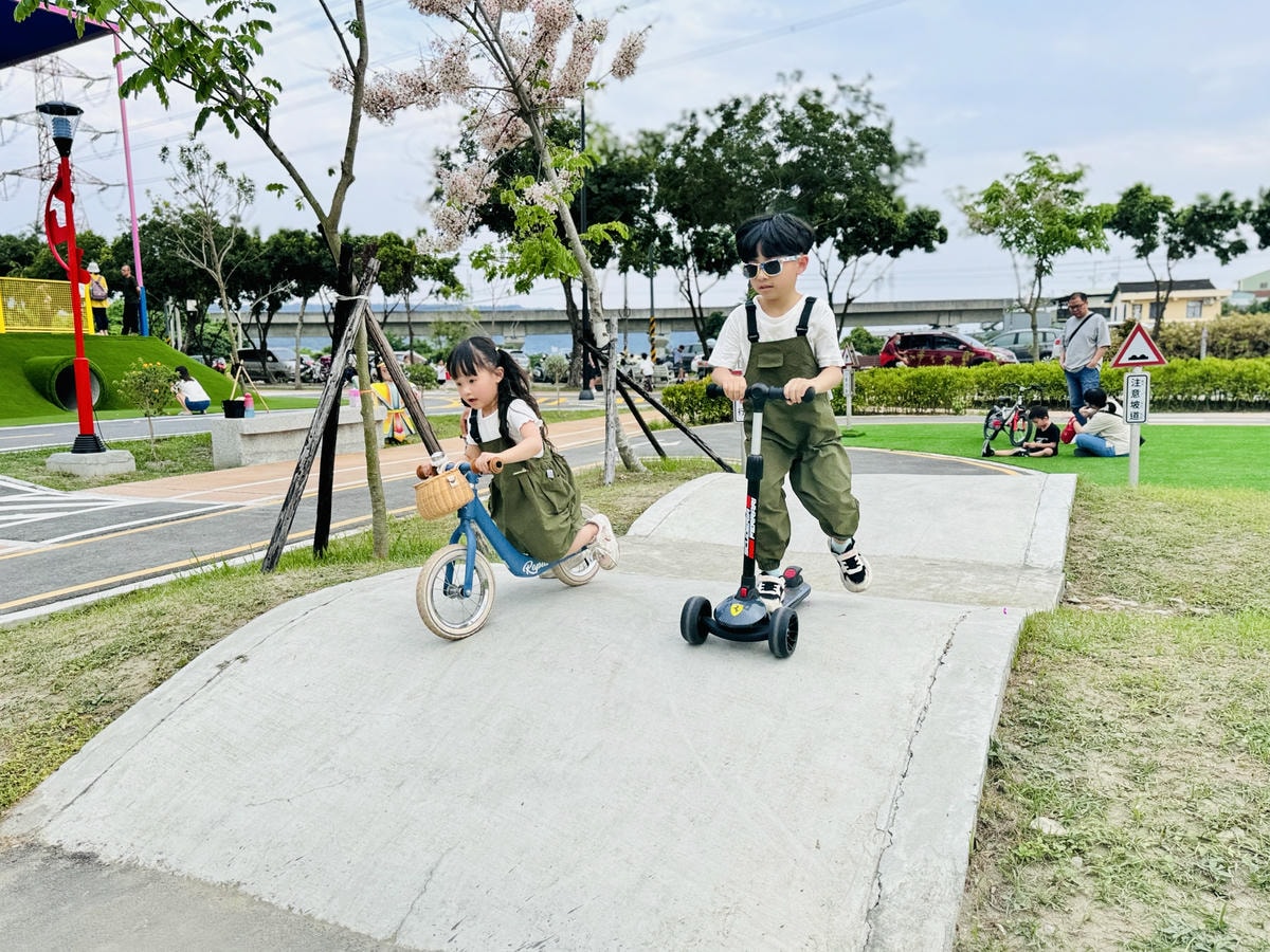 ★彰化親子景點推薦★全新2.0『 社頭公園 』新登場,全台唯 ★彰化親子景點推薦★全新2.0『 社頭公園 』新登場,全台唯