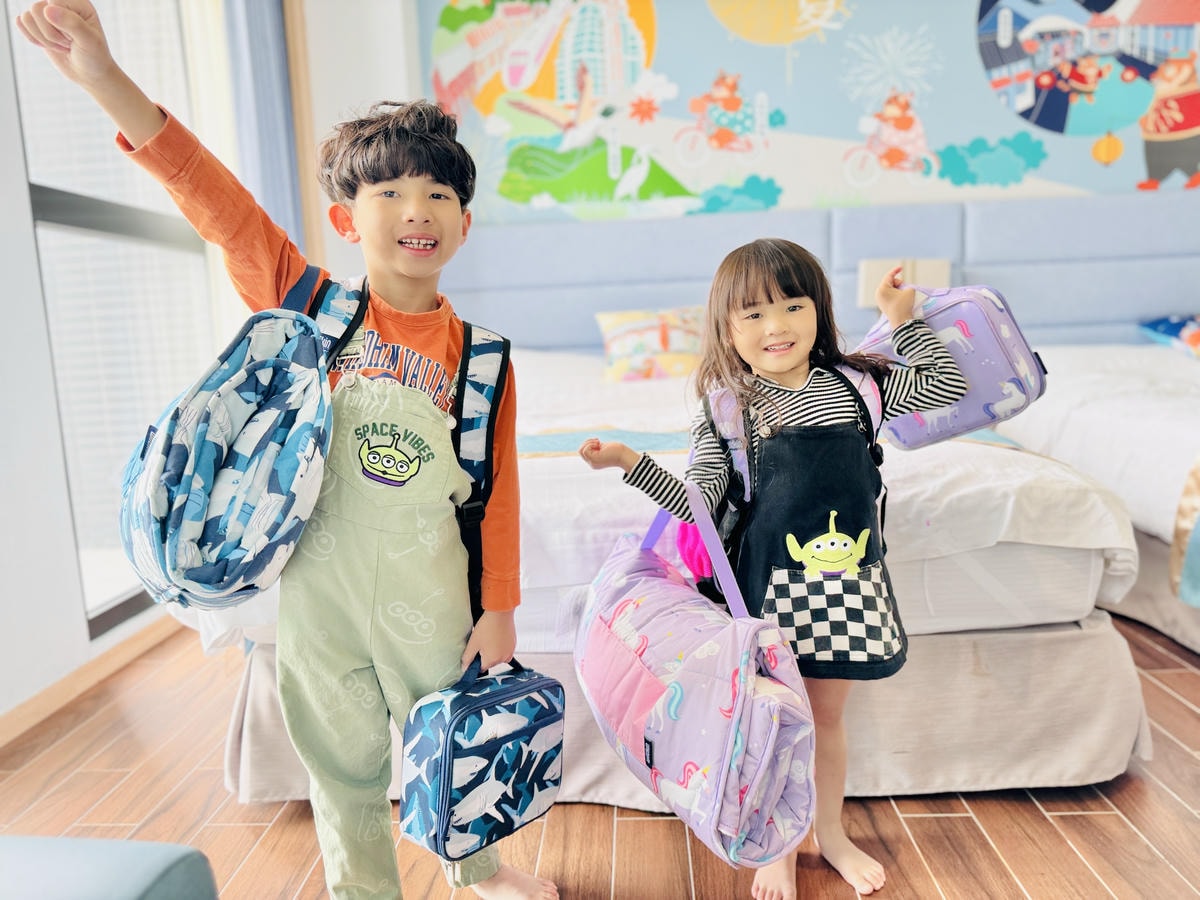 ★育兒好物開箱★ Wildkin 入學三寶推薦:夢幻睡袋、兒 ★育兒好物開箱★ Wildkin 入學三寶推薦:夢幻睡袋、兒