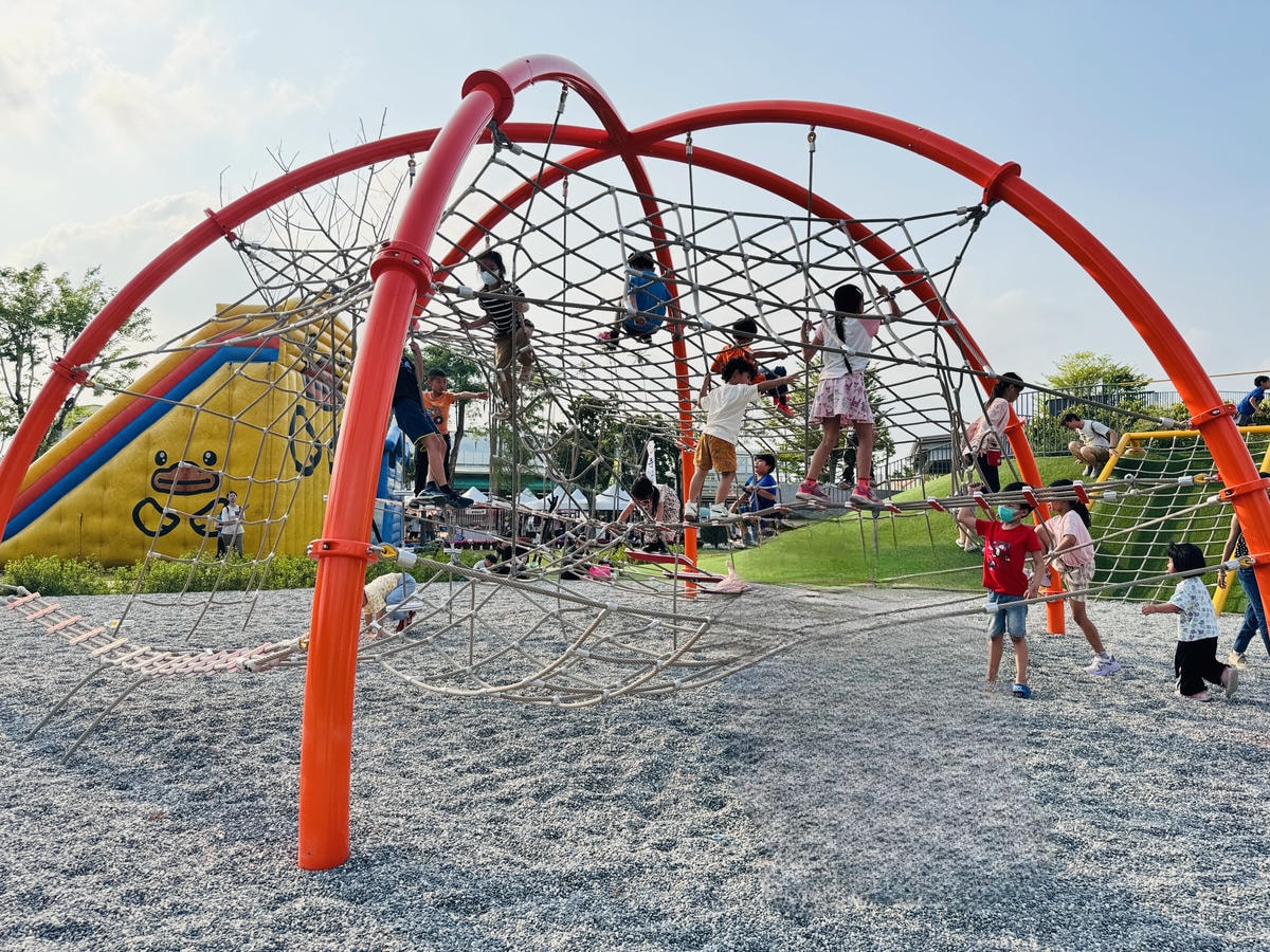 ★彰化親子景點推薦★『田尾怡心園』特色遊戲場萌度爆表，磨石子