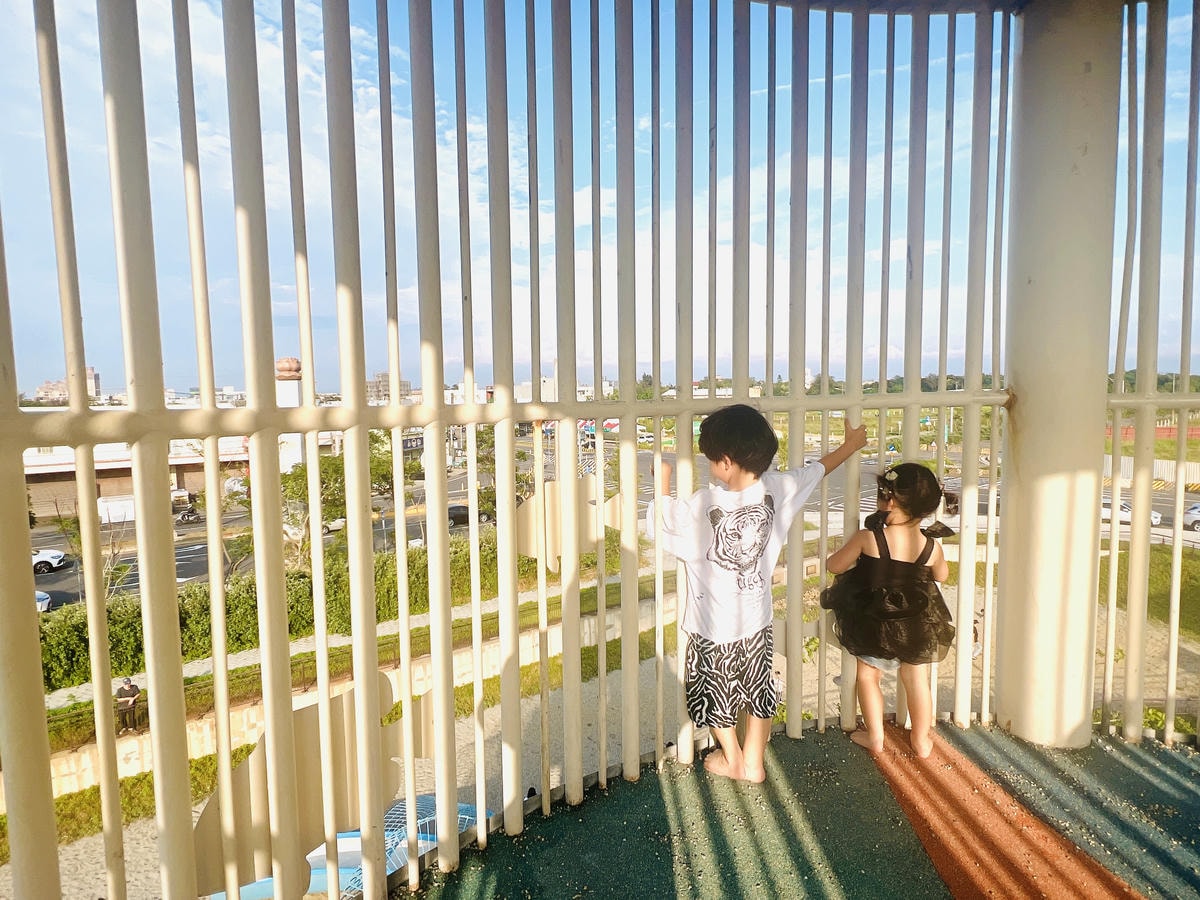 ★桃園●觀音*水之丘特色公園*來趣玩藍白色系度假風的滑水道, ★桃園●觀音*水之丘特色公園*來趣玩藍白色系度假風的滑水道,