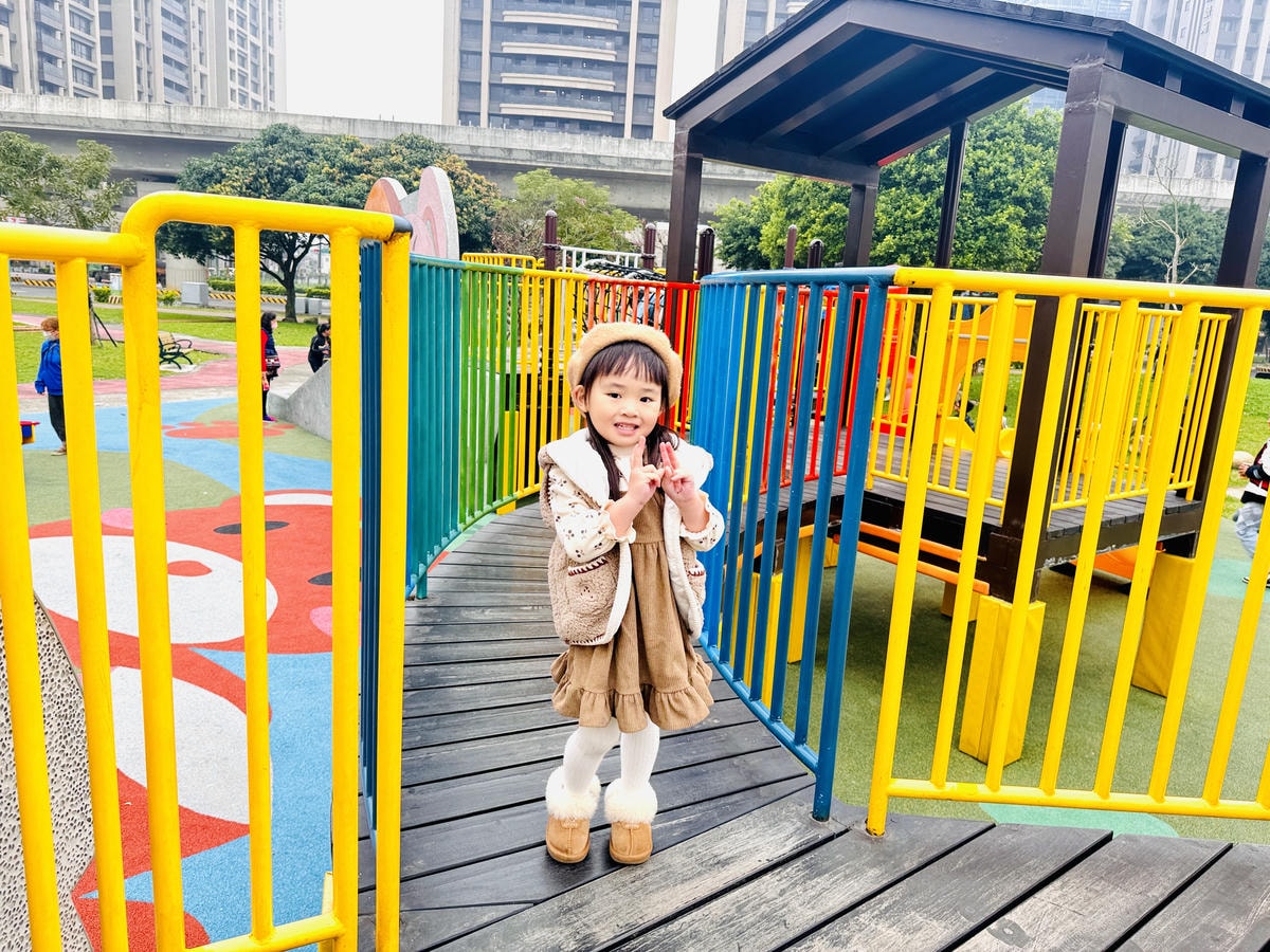 ★桃園●八德*最萌兔兔主題遊戲場『建德公園』,重新翻修更好玩 ★桃園●八德*最萌兔兔主題遊戲場『建德公園』,重新翻修更好玩