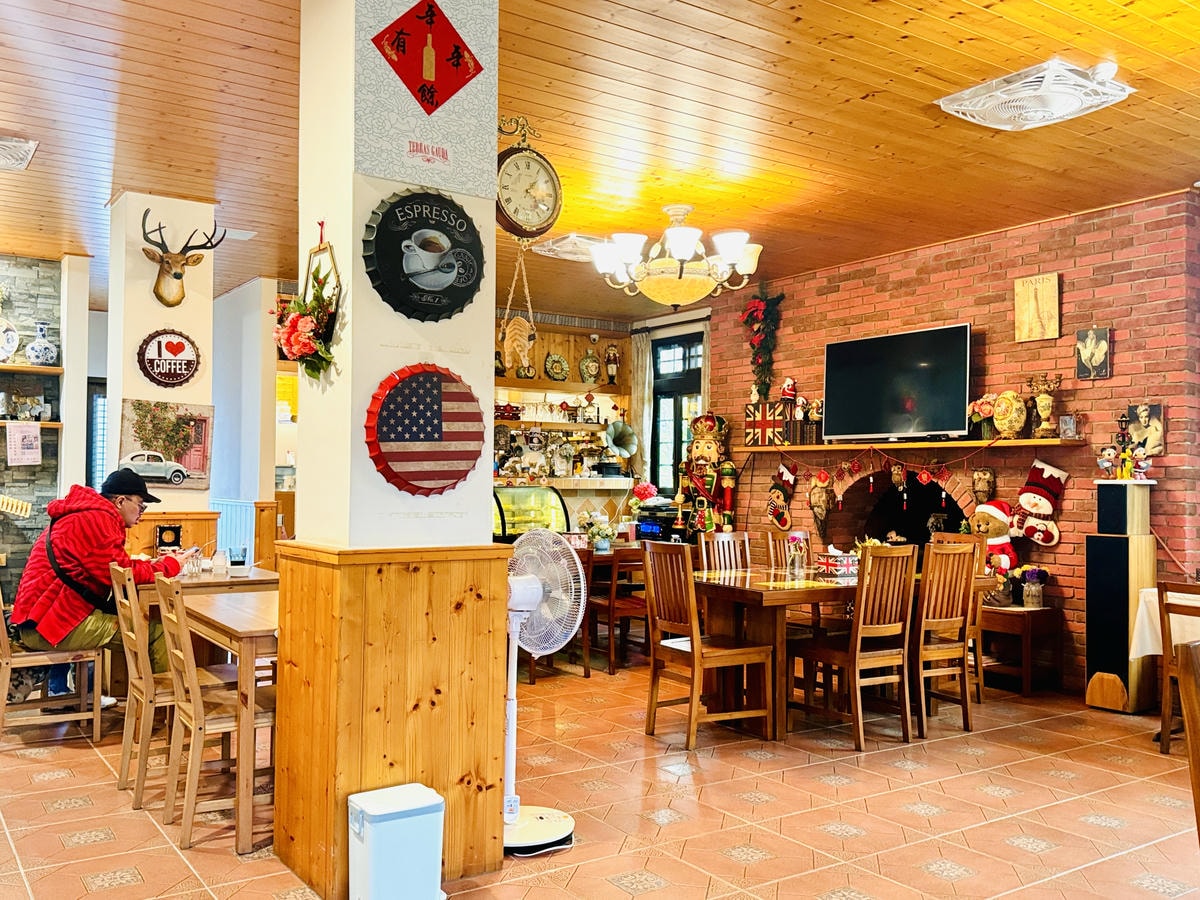 ★桃園●大溪*一秒到南法偽出國『黃色小屋 咖啡莊園』,亮眼的 ★桃園●大溪*一秒到南法偽出國『黃色小屋 咖啡莊園』,亮眼的