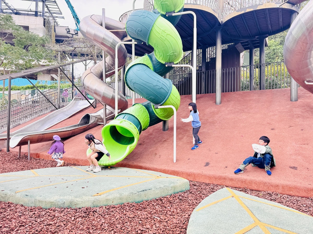 ★新北●鶯歌*最美拍的『鶯歌永吉公園』,擁有雙色櫻花、炮仗花 ★新北●鶯歌*最美拍的『鶯歌永吉公園』,擁有雙色櫻花、炮仗花