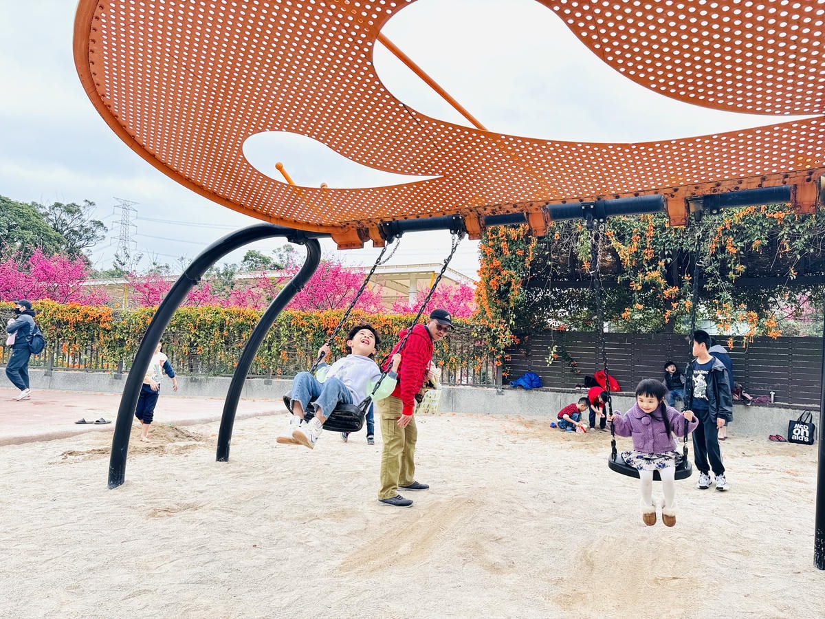 ★新北●鶯歌*最美拍的『鶯歌永吉公園』,擁有雙色櫻花、炮仗花 ★新北●鶯歌*最美拍的『鶯歌永吉公園』,擁有雙色櫻花、炮仗花