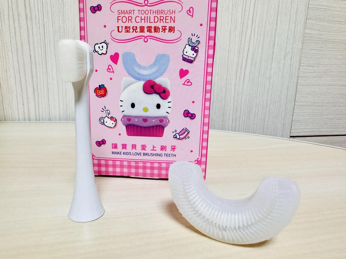 ★好物推薦★ NETTEC--U型兒童電動牙刷(KITTY ★好物推薦★ NETTEC--U型兒童電動牙刷(KITTY